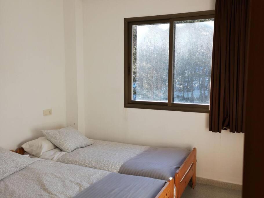 Apartamento A 200 Metros De Port Del Comte Ski La Coma I La Pedra Bagian luar foto