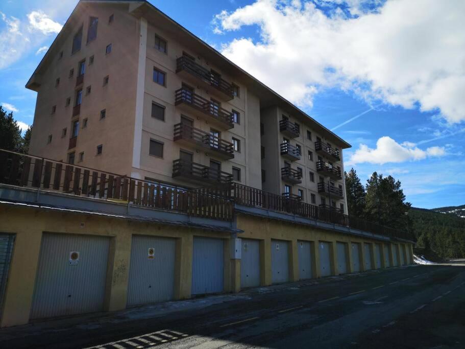 Apartamento A 200 Metros De Port Del Comte Ski La Coma I La Pedra Bagian luar foto